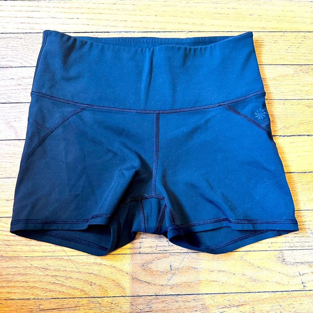 Athleta short shorts, perfect for running, yoga